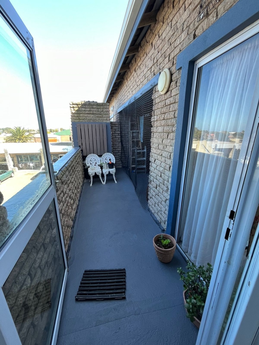 2 Bedroom Property for Sale in Kleinmond Western Cape